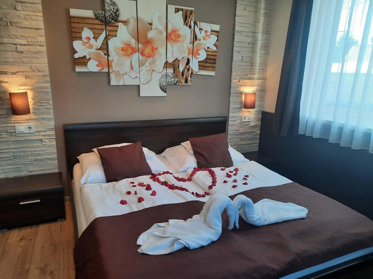 אגרסאלוק Kek Laguna Wellness Apartmanok מראה חיצוני תמונה