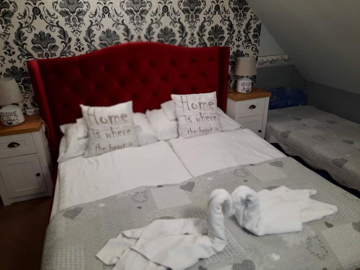 אגרסאלוק Kek Laguna Wellness Apartmanok מראה חיצוני תמונה