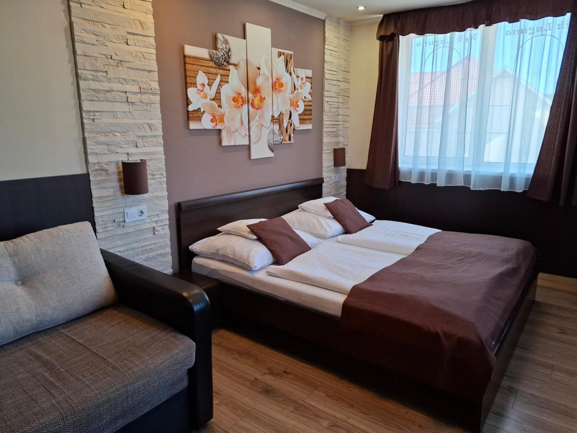 אגרסאלוק Kek Laguna Wellness Apartmanok מראה חיצוני תמונה